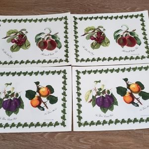 Set of 4 Portmeirion cloth placemats, 2 designs